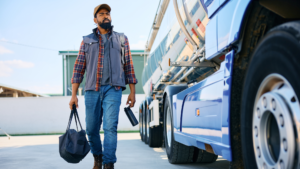 Emergency Preparedness: Essential Tools for Truck Drivers