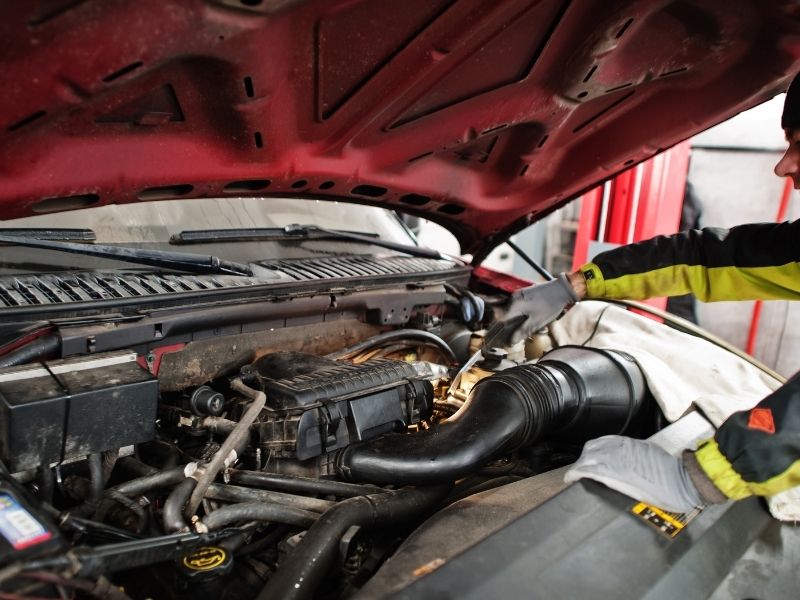 Battery dead on a diesel truck? Fast troubleshooting guide. Truck & Trailer Mobile Repair